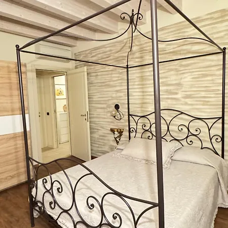 Cà Di Capri Aparthotel Bussolengo